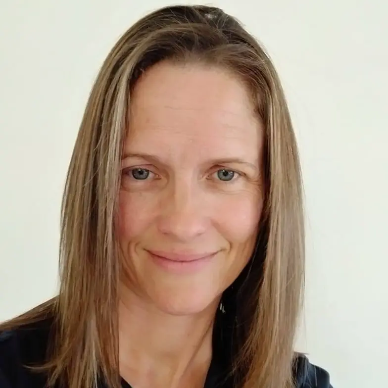 Sarah Purves