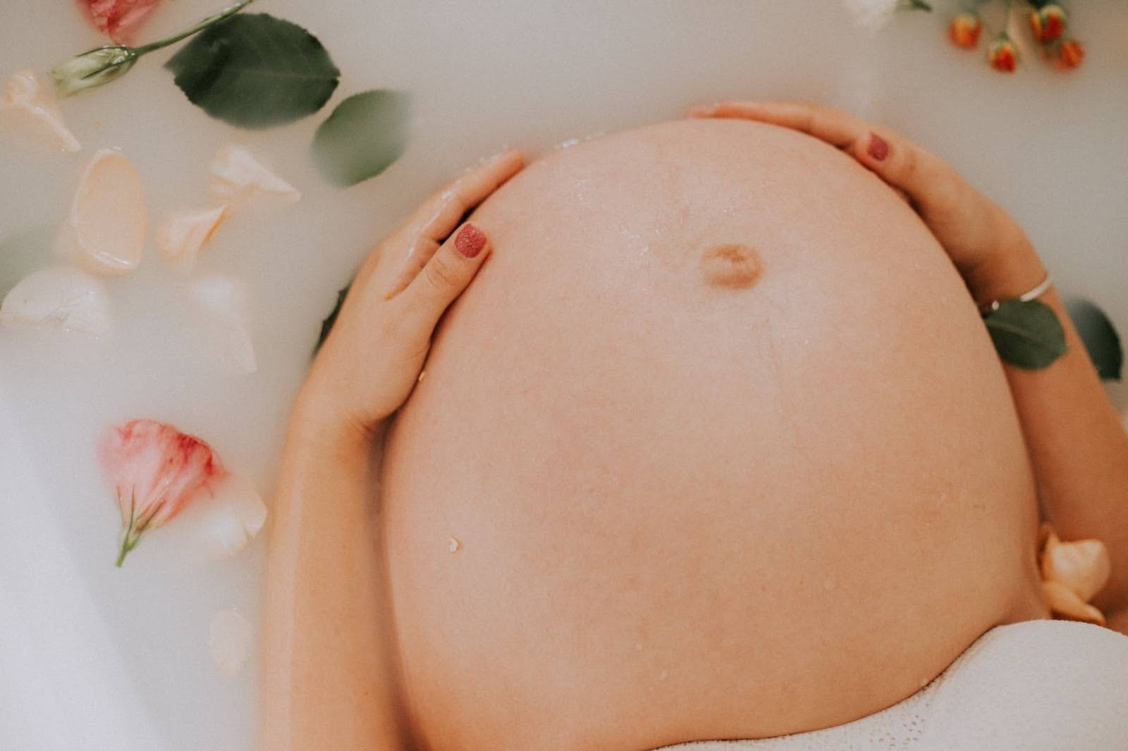 Doula vs. Midwife: What is the difference?